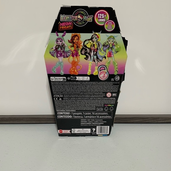 Monster High®: Skulltimate Secrets Neon Frights Draculaura™ Doll w/Locker-New - Picture 2 of 9